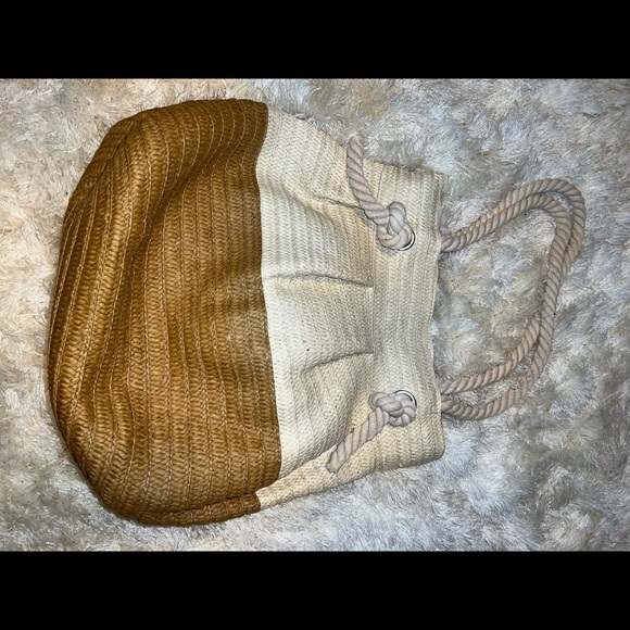 Purse - Picture 5 of 9